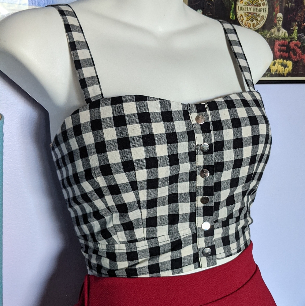 Gingham Black & White Fitted Crop Top